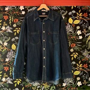 Vintage Levi’s Denim Shirt